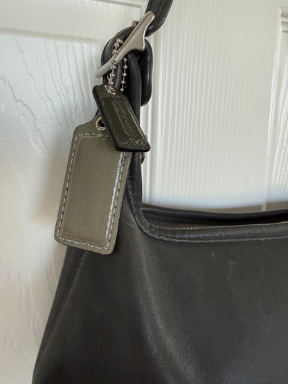 Pre-Loved Vintage Gray Coach Leather Small Legacy Hobo Shoulder Bag Style 9059