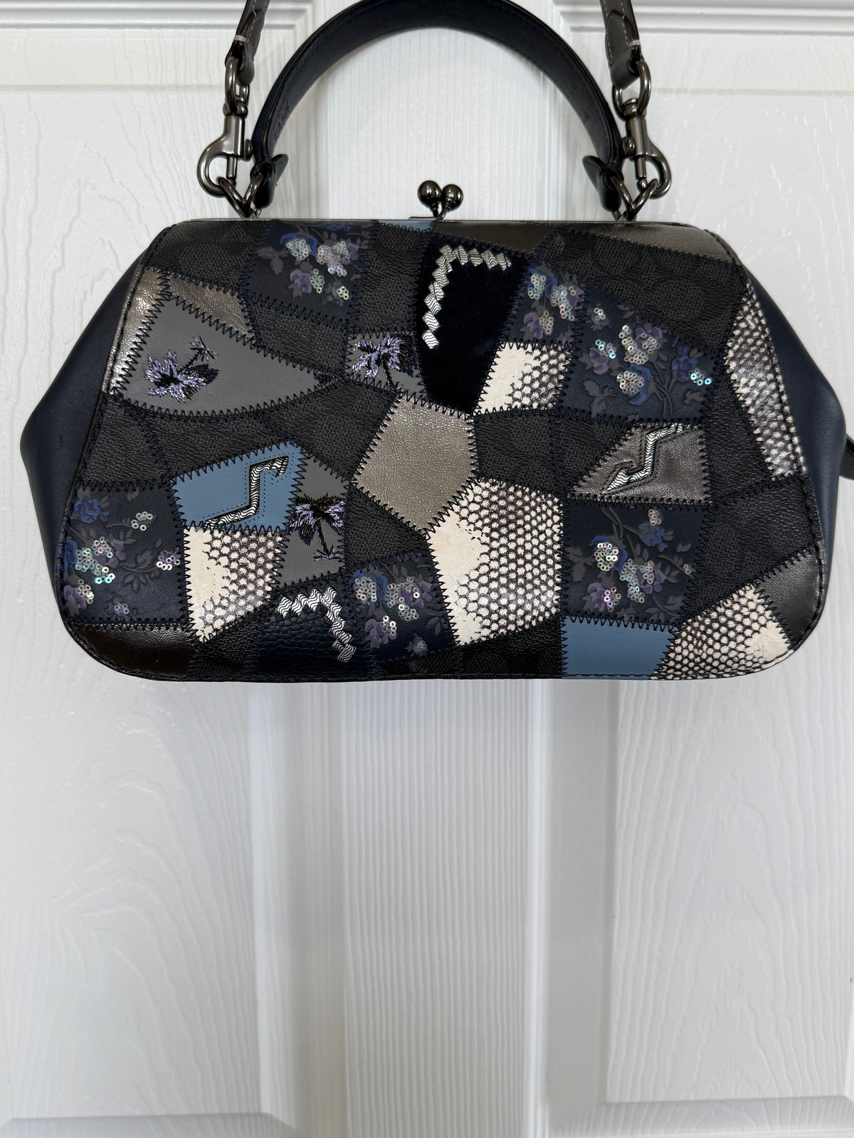 Pre-Loved Coach 1941 Blue Signature Patchwork Kisslock Frame Bag | Style 68889