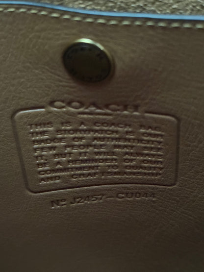Pre-Loved Coach Brooklyn 39 Hobo Bag in Natural Grain Leather | Style CU044