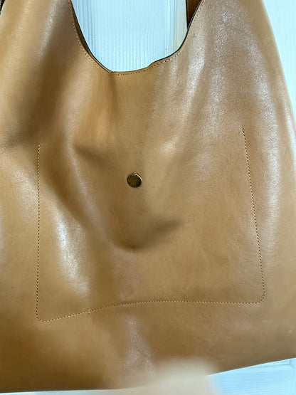 Pre-Loved Coach Brooklyn 39 Hobo Bag in Natural Grain Leather | Style CU044