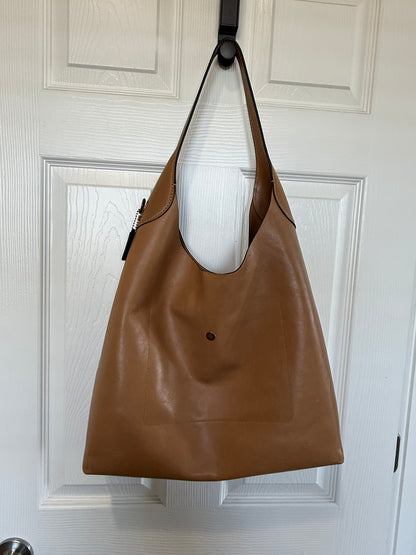 Pre-Loved Coach Brooklyn 39 Hobo Bag in Natural Grain Leather | Style CU044