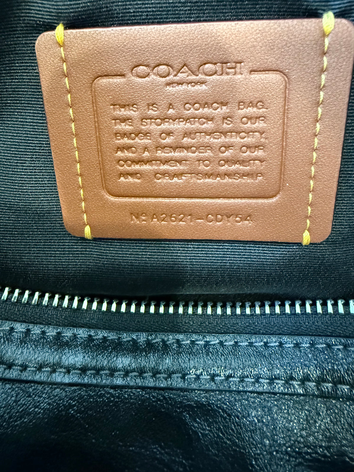 Ships 10.13.26 Pre-Loved Never Carried Coach Venturer 27 Black Leather