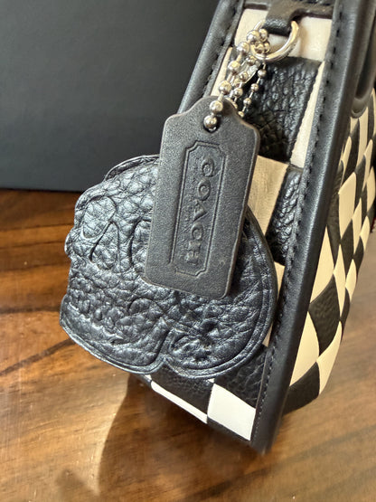 Coachtopia Checkerboard Ergo Bag – Black & White with Skull & Roses Twilly + upcrafted KMM Skull Charm