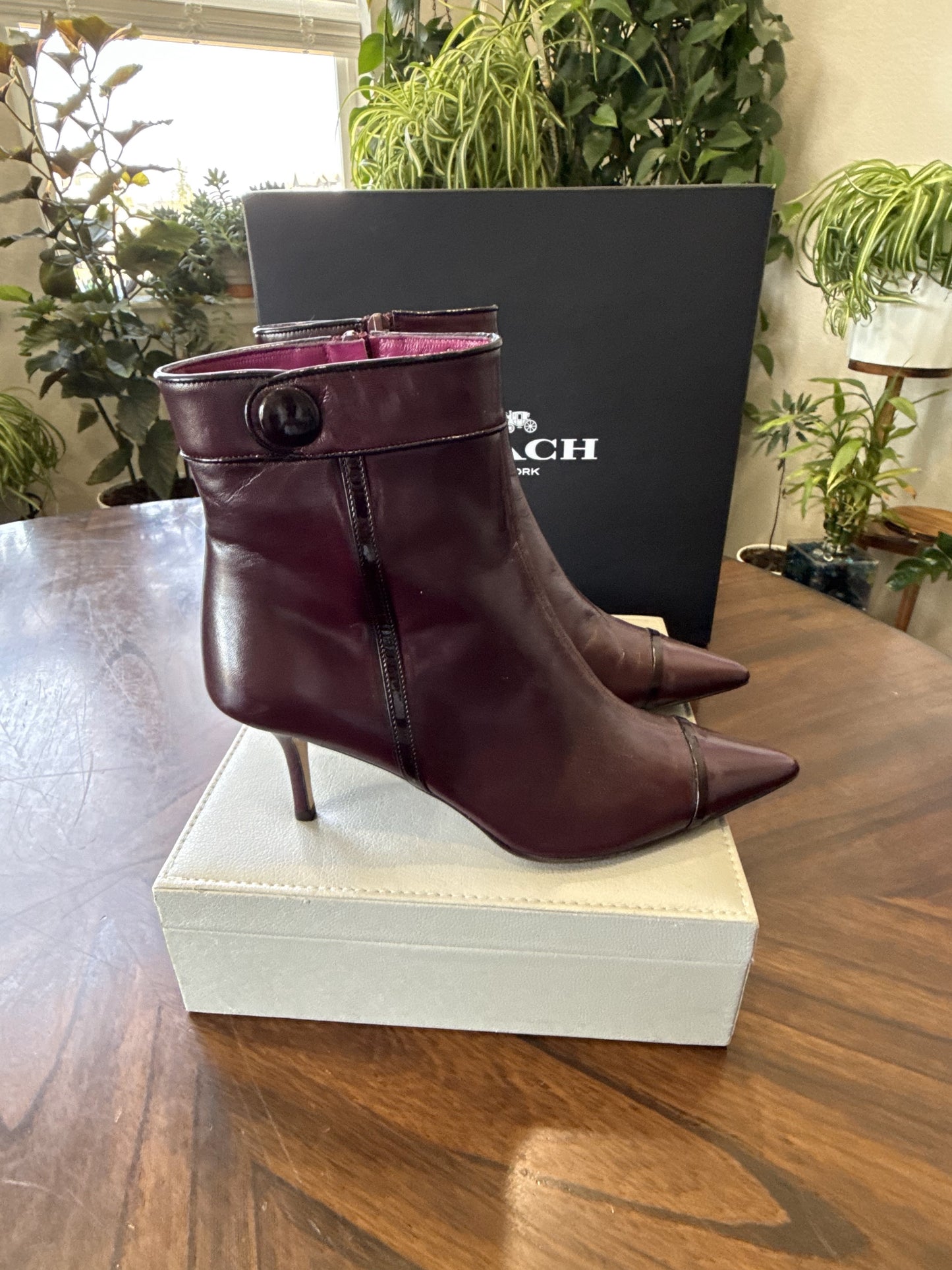 Coach Sonya Leather Ankle Boots – Made in Italy – Size 9B Pre-Loved