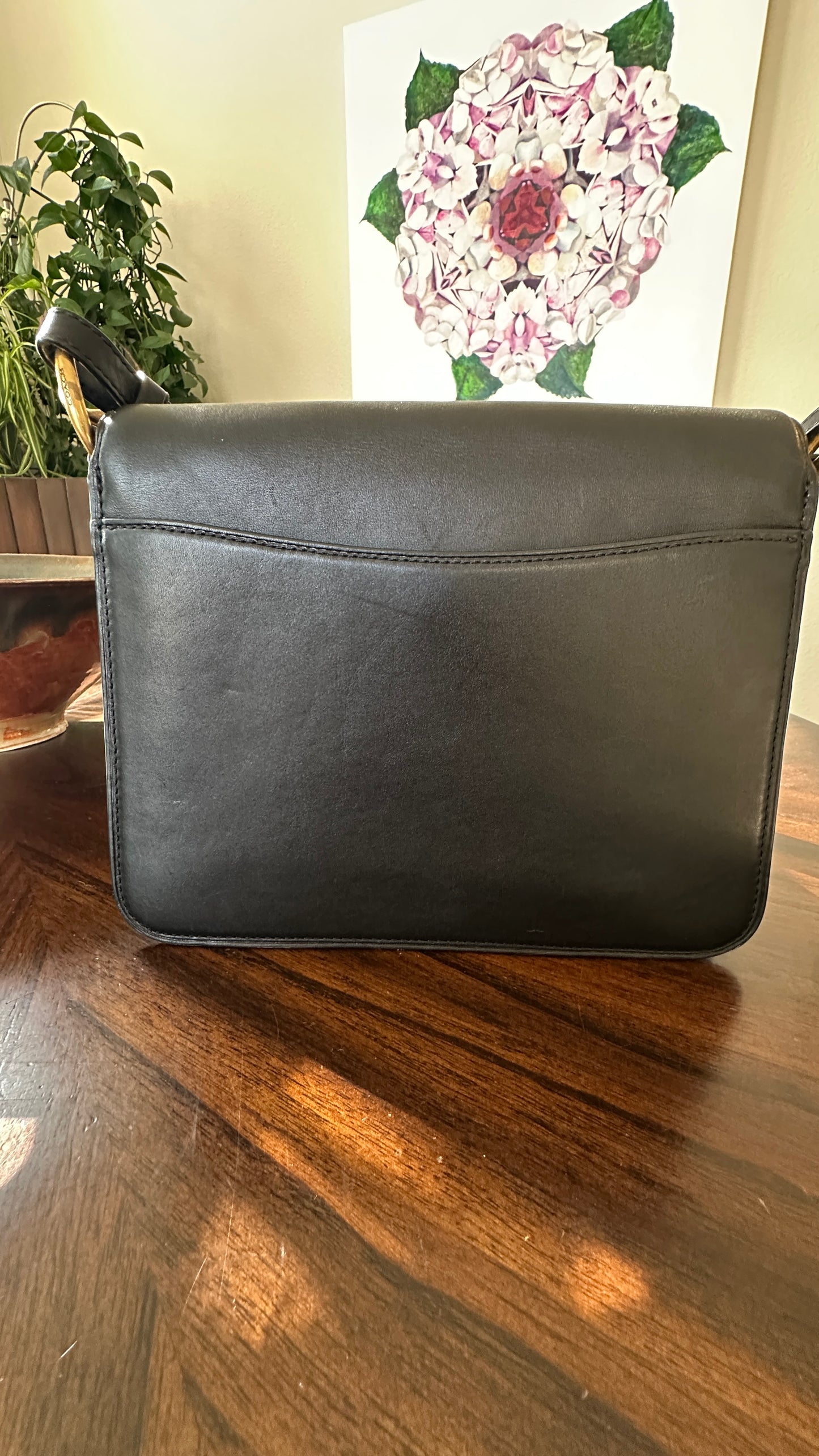 Coach Beat Saddle Bag – Black Smooth Leather Brass Hardware