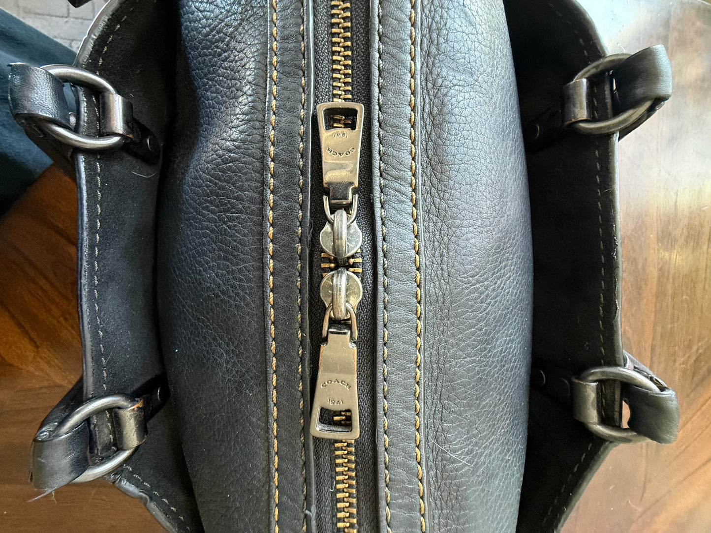 Coach Rogue Satchel 1941 – Black Glove-tanned Pebble Leather Pre-loved