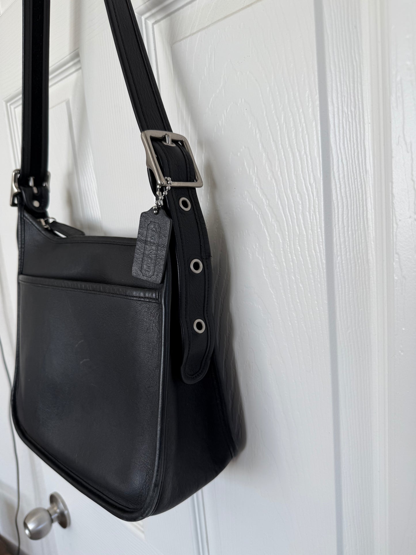 Coach 2007 Reissue Legacy Zip Black Leather Bag Style 9966 Nickel Silver Hardware- Pre-loved