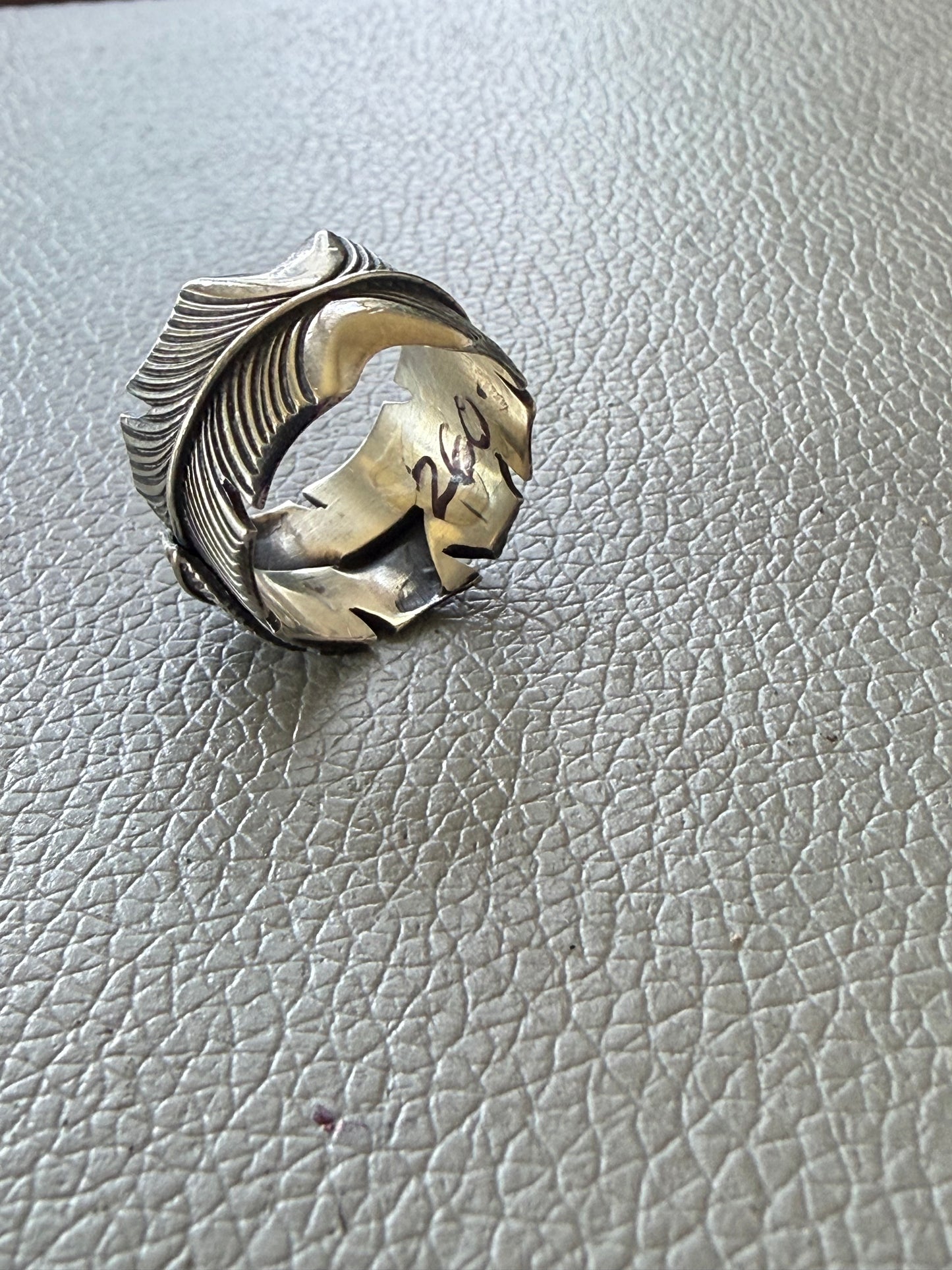 Sterling Silver Signed Feather Ring Size 7 Beautifully Crafted Pre-loved EUC