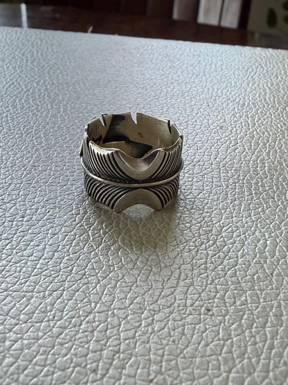 Sterling Silver Signed Feather Ring Size 7 Beautifully Crafted Pre-loved EUC
