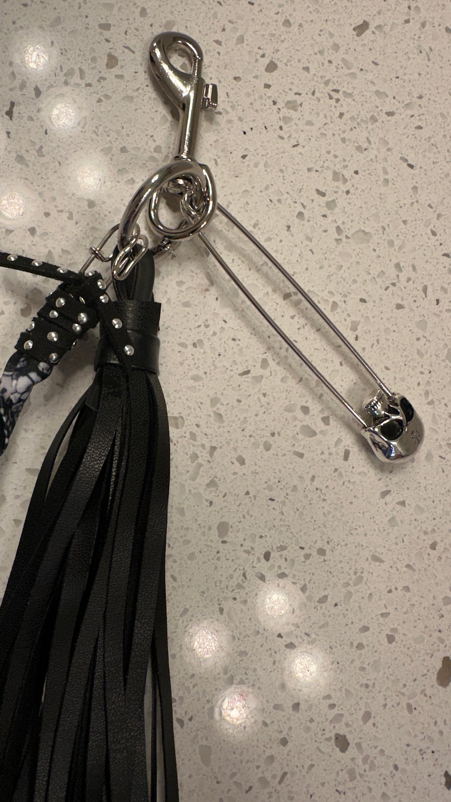 Black & White Skull Bag Charm Cluster – Silver Tone Hardware