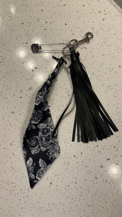 Black & White Skull Bag Charm Cluster – Silver Tone Hardware