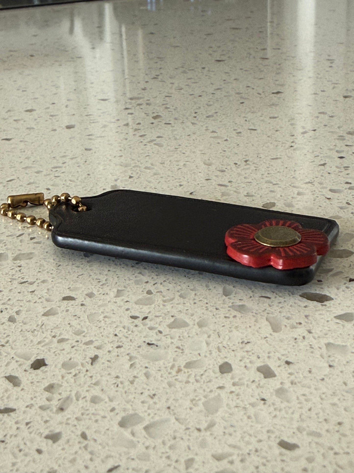 Upcrafted Blank Coach Hangtag with Mini Tea Rose Antique Brass Hardware